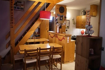 Ferienwohnung in Méribel in der Nähe von Les...