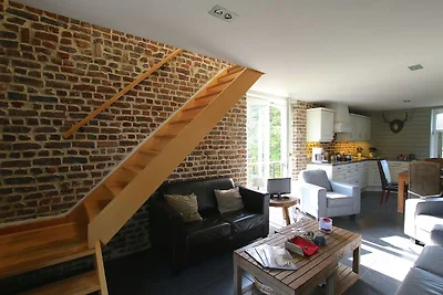 Herrenhaus in Bastogne mit Garten