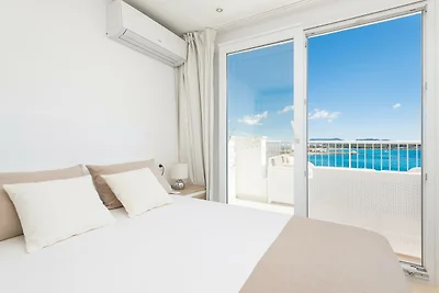 Luisamar Sea View - Apartamento En S'illot