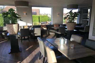 Duurzame watervilla met sauna, bij het...