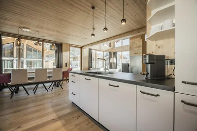 Chalet mit eigenem Saunahaus und Garten