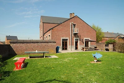 Ferienhaus in Somme-Leuze mit Garten BBQ