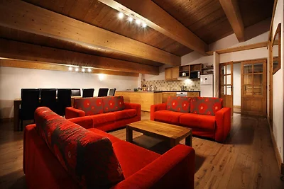 Ferienwohnung in Les Arcs mit Pool und Sauna