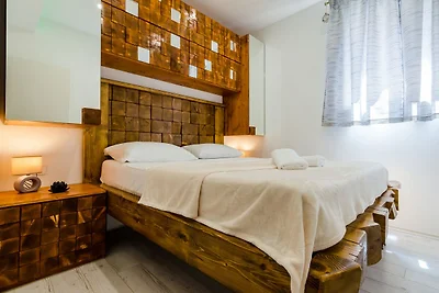 Apartments Dub - One-Bedroom Apartment with T...