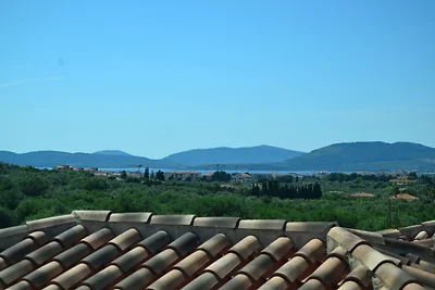 Villa con piscina panoramica a 2 km da...