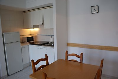 Wohnung in LEscala mit Terrasse