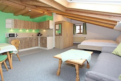 Ferienwohnung in Krün mit Schwimmbecken