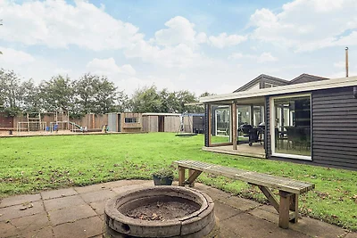 12 Personen Ferienhaus in Vinderup-By Traum