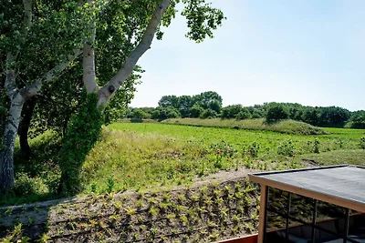 Holiday house in Ouddorp with Swimming Pool