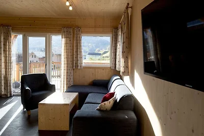 Ansprechendes Chalet mit Sauna und Whirlpool