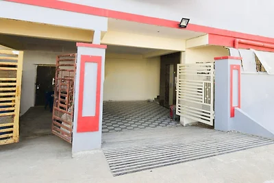 Super Hotel O Bolligudem