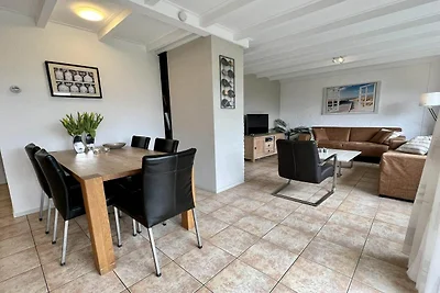 Freistehendes Ferienhaus mit Garten