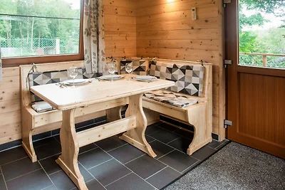 Chalet in Rogery mit Garten