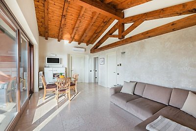 Villa in Brescia mit Schwimmbecken