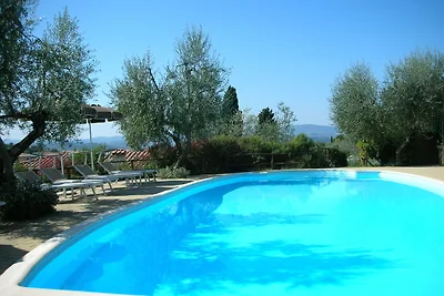 Bauernhaus mit Schwimmbad in Poggibonsi