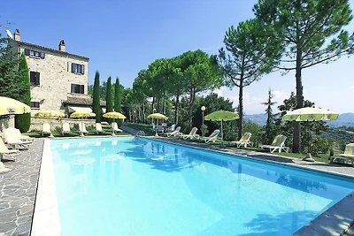 Wohnung in Montelparo mit Pool