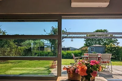 Ferienhaus in Schoorldam mit Barbecue