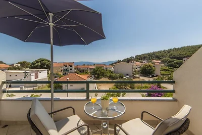 Apartments Nmn - Studio Apartment with Balcon...