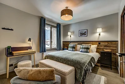 Duplex Apartment with Balcony &