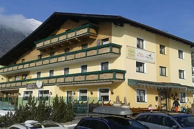 Edelweiss | Maneggio Alpine Appart