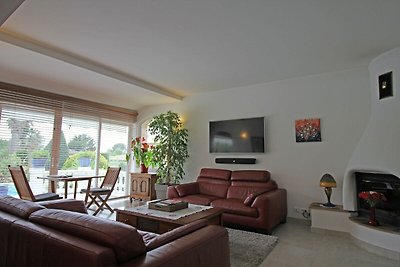 Luxuriöse Villa in Saint-Raphaël mit...