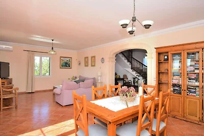 Villa in Cas Concos mit Pool und Garten