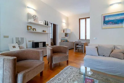 Isola Cozy Apartment