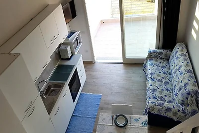 Terrasse, Klimaanlage und privater Parkplatz