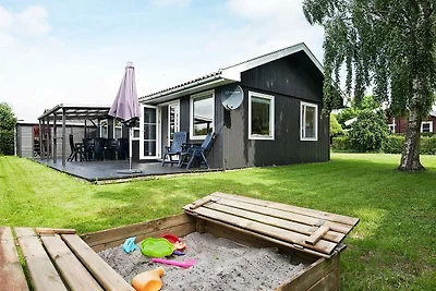 6 Personen Ferienhaus in Juelsminde-By Traum