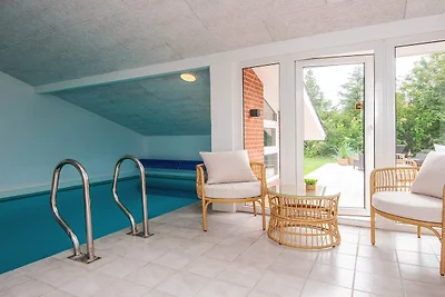 Retraite rénovée avec piscine