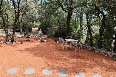 Der Rosengarten Pernes les Fontaines