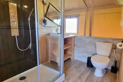 Luxus-Glamping an den friesischen Gewässern