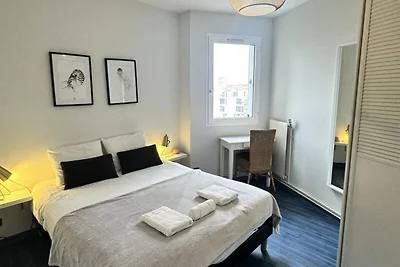 Wohnung in La Rochelle mit Marina-Blick