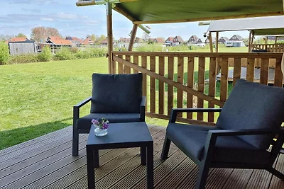 Luxus-Glamping an den friesischen Gewässern