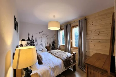 Große ebenerdige Wohnung mit Terrasse