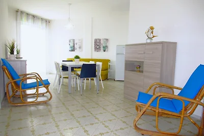Wohnung in Caorle nahe Strand und Pool