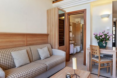 Schönes Ferienhaus in Scanno mit Terrasse