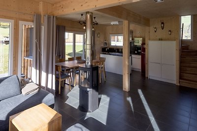 Superior Chalet met sauna en whirlpool