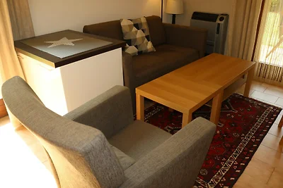 Wohnung in Lazise mit Strand und Pool