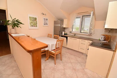 2 slaapkamer appartement met tuin