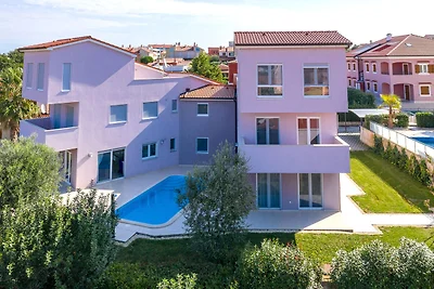 Grazioso appartamento a Banjole con piscina