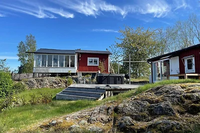 5 Personen Ferienhaus in Trollhättan