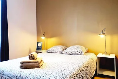 Parcheggio con vista sulla baia della Senna P...