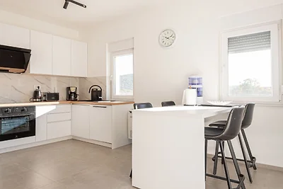 Holiday Home Iva - Three Bedroom Holiday Home