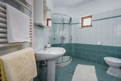 Ferienwohnung in Labin mit Schwimmbecken