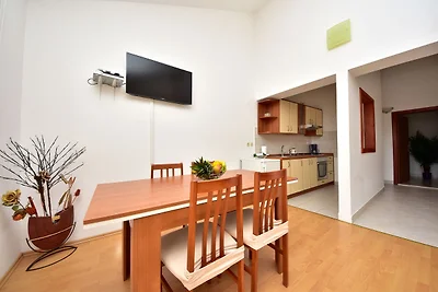 Ferienhaus in Krusevo mit Garten