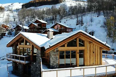 Chalet in Les Places met toegang tot de...
