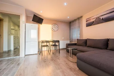 Bračić Premium Apartments with Outdoor Pool a...