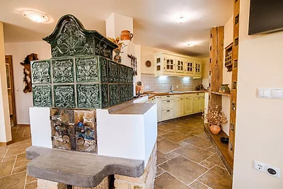 Hidden Authentic Haven Apartments - One Bedro...