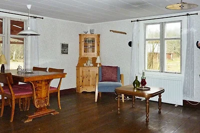 5 persone case ad KALVSVIK